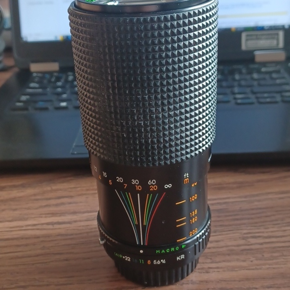 Vintage Sears Camera Lens Auto Zoom Multi-Coated F=80-200mm 1:4.0 Black, w/case